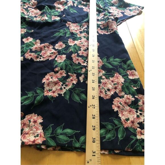 Forever 21 Spring Floral Mini Dress Fluttered Sleeve Size L - Picture 7 of 11